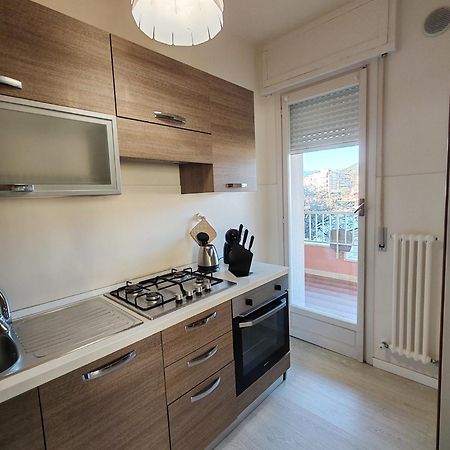 Apartamento Relax Al Mare Vallecrosia Exterior foto