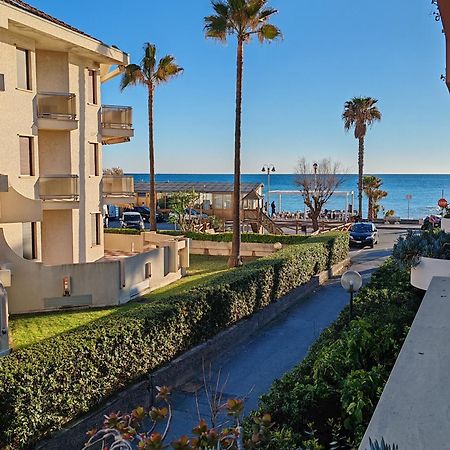 Apartamento Relax Al Mare Vallecrosia Exterior foto